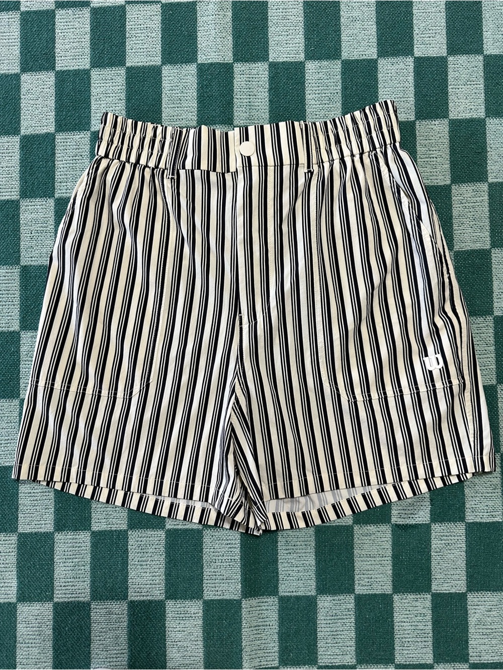 Wilson Carry Golf Shorts Womens Striped Stretch‎ Lightweight Size Small